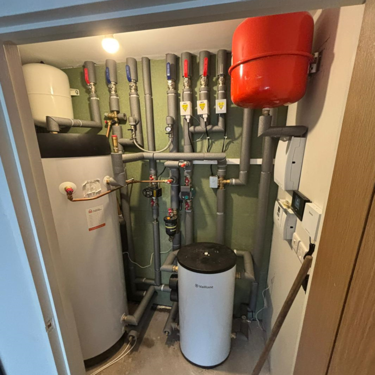 Underfloor heating Woodseaves