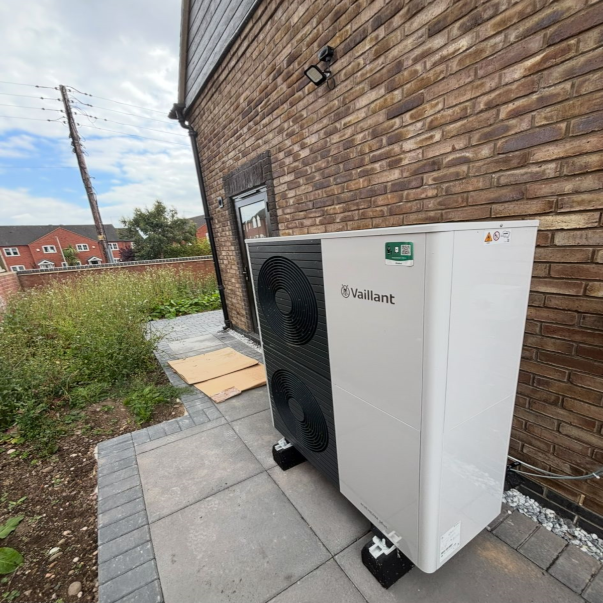 Vaillant Arotherm heat pump installer